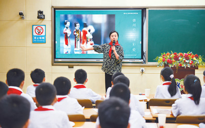 德州窑红绿彩:窑火映红绿 瓷韵传千年