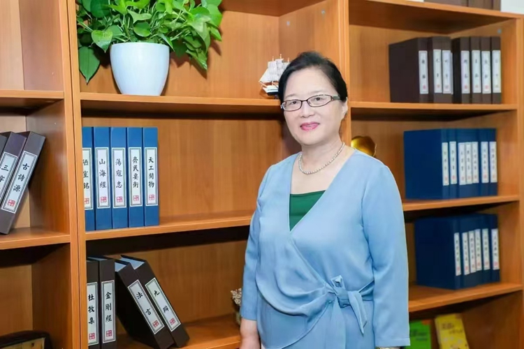 秦文君：在阅读中遇见心灵璀璨的人